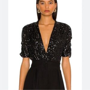 HEARTLOOM gaia top in
onyx black sequence lined short sleeve shirt xs